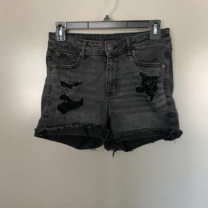 Women's American Eagle Black Shorts size 4
